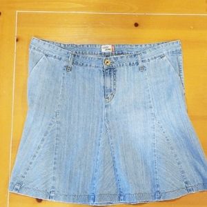 LEVIS Womens Flared Denim Skirt Size 18
